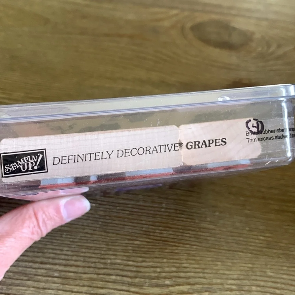 Stampin’ Up! Rubber Stamp Set Definitely Decorative Grapes Set of 4